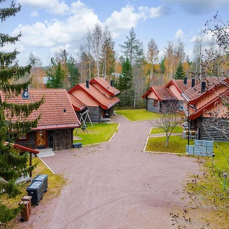 Villa Sagolandsbyn Mora Exterior foto